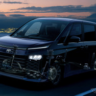 トヨタ ヴォクシー（S-Z・2WD・7人乗り）オプション装着車