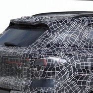 BMW iX5 M70 新型のプロトタイプ