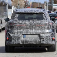 BMW iX5 M70 新型のプロトタイプ