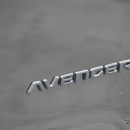 ジープ アベンジャー 4xeハイブリッド
