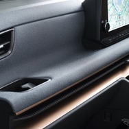 日産サクラ改良新型：カップホルダー