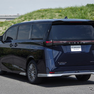 日産 エルグランド AUTECH