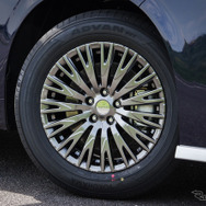 日産 エルグランド AUTECH