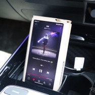 メルセデスベンツ GLA（オーナー：江口藍里さん）byカーオーディオクラブ