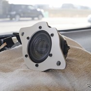 スピーカー交換だけでは終わらない！ ハリアーオーナーが追求した理想のサウンド［car audio newcomer］by BREEZE　後編