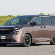 日産 エルグランド 新型（FUJI DAWN）