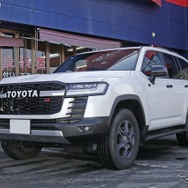 購入を申し込んだものの納車まではなんと2年間の待ちとなったランクル300。しかしその間にシステムプランの熟成を進められた。