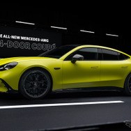 メルセデスAMG GT 4ドアクーペ新型