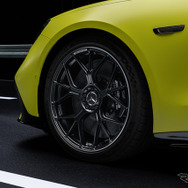 メルセデスAMG GT 4ドアクーペ新型