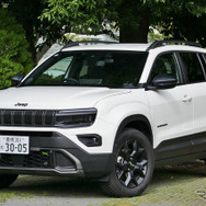 ジープ アベンジャー4xe Hybrid Upland
