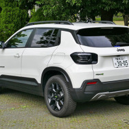 ジープ アベンジャー4xe Hybrid Upland