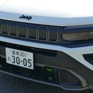ジープ アベンジャー4xe Hybrid Upland