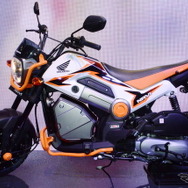 ホンダ NAVI（カスタマイズパーツ装着車）