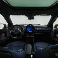 MINI Cooper SE Paul Smith Edition