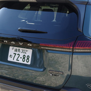 トヨタ RAV4 アドベンチャー ハイブリッド