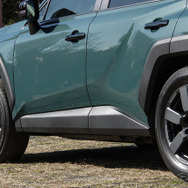 トヨタ RAV4 アドベンチャー ハイブリッド