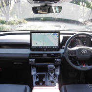 トヨタ RAV4 アドベンチャー ハイブリッド