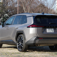 トヨタ RAV4 Z ハイブリッド