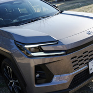 トヨタ RAV4 Z ハイブリッド