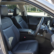 トヨタ RAV4 Z ハイブリッド