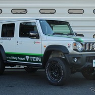 テイン 4x4ダンパースポーツ　ジムニーノマド装着例（基準車高純正比　フロント：55mmアップ / リア：45mmアップ）