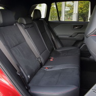 トヨタ RAV4 PHEV GRスポーツ