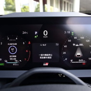 トヨタ RAV4 PHEV GRスポーツ