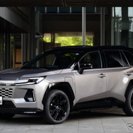 トヨタ RAV4 PHEV Zグレード
