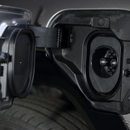 トヨタ RAV4 PHEV Zグレード