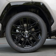トヨタ RAV4 PHEV Zグレード