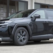 サステックプロCR　RAV4装着例（最下部車高：フロント 55mmダウン / リア 54mmダウン）