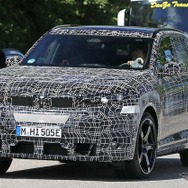 BMW iX5M 市販型のプロトタイプ
