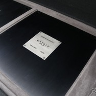 フロント3ウェイ＋サブウーファーをブラックスMX4-PRO×2台でドライブするハイエンドなシステムを作り上げた。