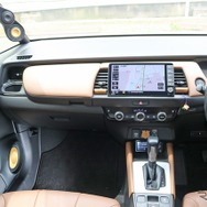 フィットの純正スピーカーがここまで変わる！ DSPアンプで知ったカーオーディオの奥深さ［car audio newcomer］by custom & car Audio PARADA　前編