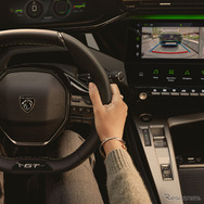 プジョー 408 GT HYBRID 改良新型