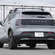 ボルボ EX30クロスカントリー