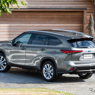 トヨタ ハイランダー Limited ZR Hybrid