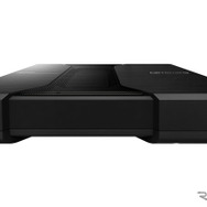 「小型・薄型のパワードサブウーファー」の一例（カロッツェリア・TS-WH500A）。