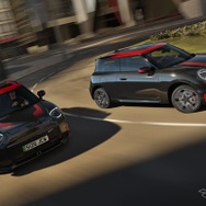 MINI ジョン・クーパー・ワークス Eの「TRACK STYLE EDITION」
