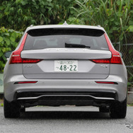 ボルボ V60 PHEV