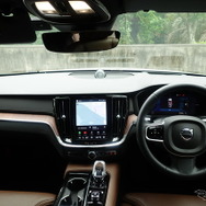 ボルボ V60 PHEV