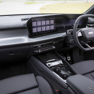 アウディ Q3スポーツバック TFSI クワトロ