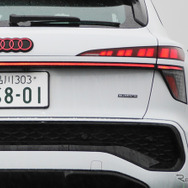 アウディ Q3スポーツバック TFSI クワトロ