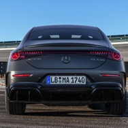 メルセデスAMG CLA 45 4MATIC+ 新型