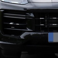 ポルシェ カイエン ターボ E-ハイブリッド 改良新型のプロトタイプ