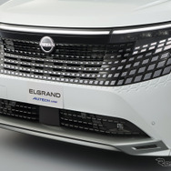 日産 エルグランド AUTECH LINE