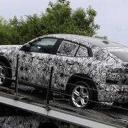 BMW X2 改良新型のプロトタイプ
