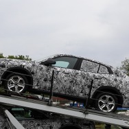 BMW X2 改良新型のプロトタイプ