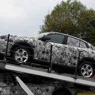 BMW X2 改良新型のプロトタイプ