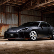 MIDレーシング R06 × トヨタ GR86